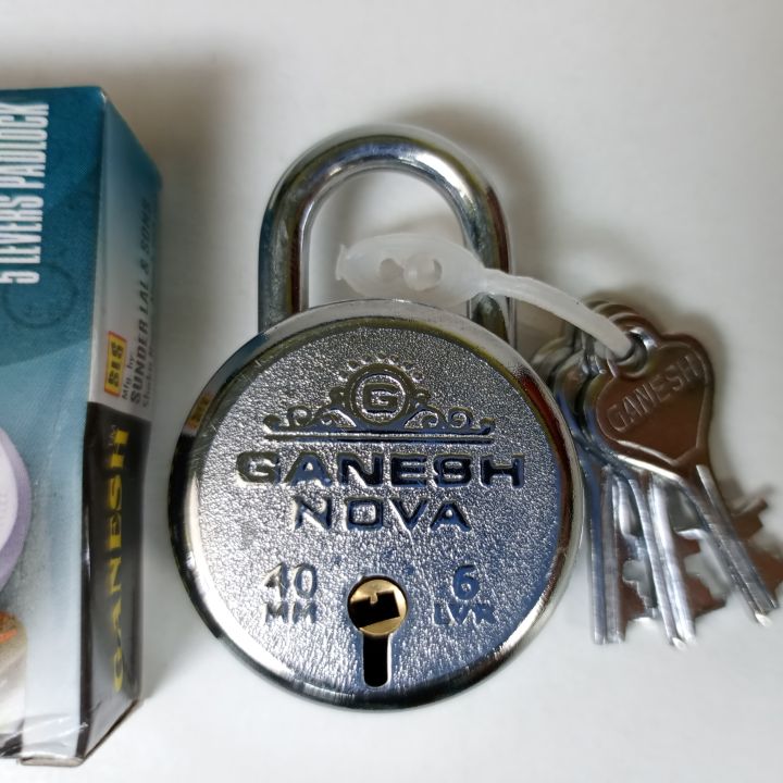 40%20mm%20NOVA%20Double%20locking%20Steel%20Padlocks%20/%20Tala.%20Medium%20size%20lock%20for%20shop%20&%20home.%20By%20Safe%20Zone%20-%20Image%204