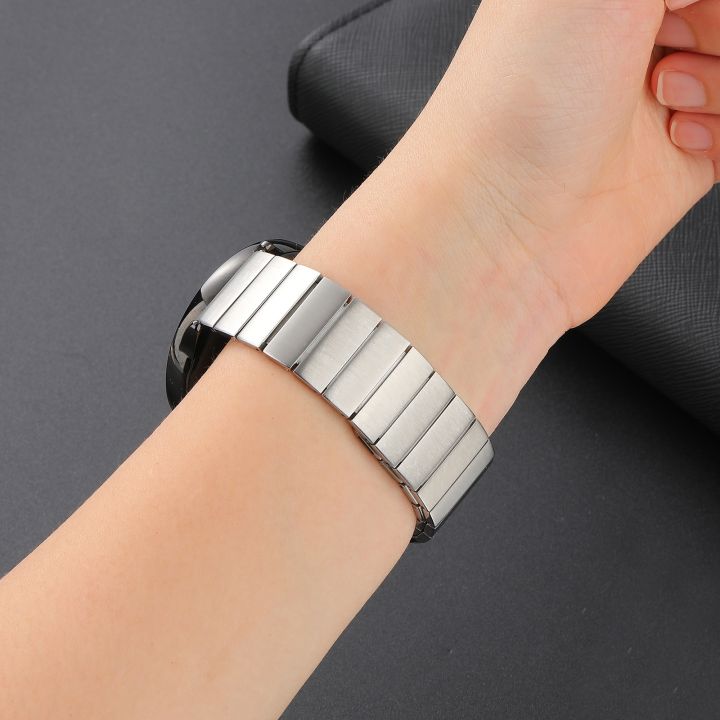 For%20Samsung%20Galaxy%20Watch5%20Pro%2045mm/5%2044mm/5%2040mm%20Magnetic%20Steel%20Watch%20Band%20-%20Image%204