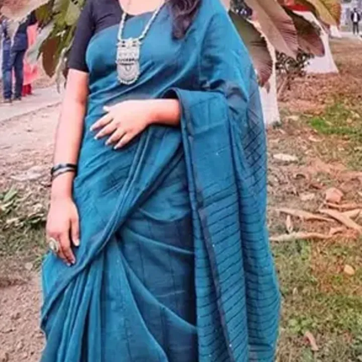 Half%20Silk%20Chumki%20Saree%20Without%20Blouse%20Piece%20for%20Women-%20Suitable%20for%20All%20Season%20and%20Occasions%20-%20Image%202