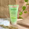 Simple Kind to Skin Moisturising Facial Wash - 150ml (International). 