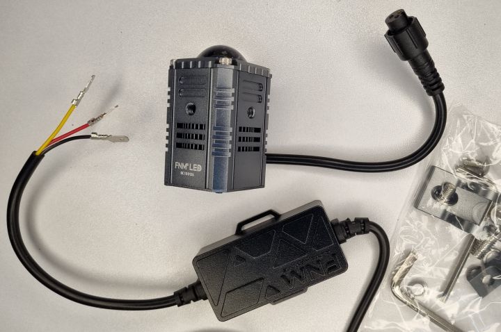 FNM%20D1%20LED%20Fog%20Light%20(2%20pieces).%201%20Year%20Warranty.%20Brightest%20Light%20in%20Market.%20(Two%20Color%20:%20White%20and%20Yellow)(50W/6000LM%20per%20pair)(High/Low%20Beam).%20Authorized%20Seller%20In%20Bangladesh%20-%20Image%204