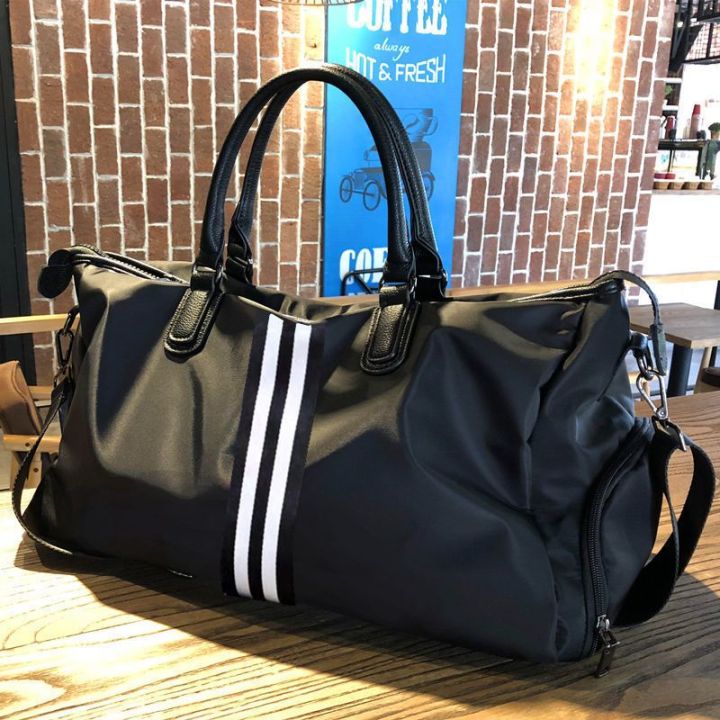 Portable%20Travel%20Bag%20Men's%20Fashionable%20Short%20Business%20Trip%20Travel%20Large%20Capacity%20Lightweight%20Duffel%20Bag%20Women's%20Waterproof%20Shoulder%20Bag%20Gym%20Bag%20-%20Image%202