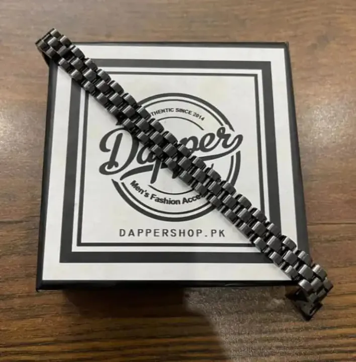 Trendsetter%20-%20Fashion%20Innovator%20-%20Superb%20Quality%20-%20Fashion%20Breselet%20For%20Men%20Bracelet%20-%20Trend%20and%20Needful%20-%20Understated%20Sophistication%20-%20Image%205