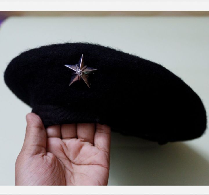 Fashion%20Beret%20Cap%20for%20Men-%20Style%20Beret%20Wool%20Caps%20+%20Fee%20Metal%20Star%20-%20Image%202