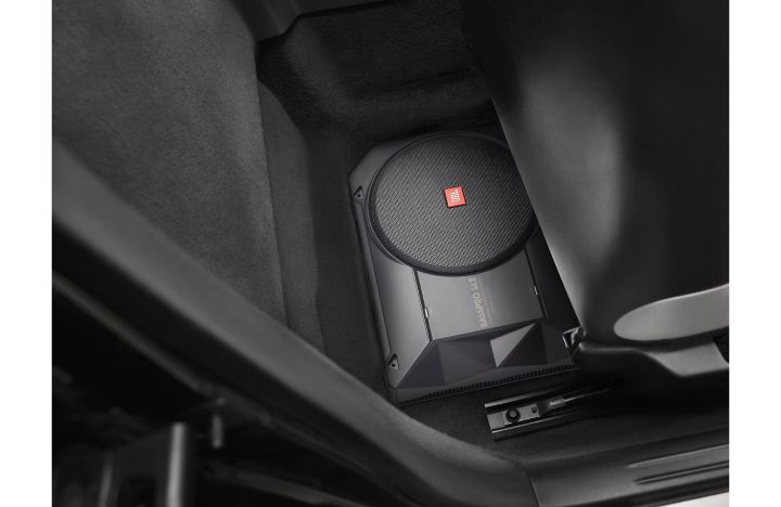 JBL%20Basspro%20SL%20Active%20Subwoofer%20for%20Car%20-%20Image%203