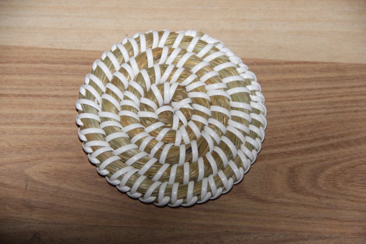 Small%20Mat%20/%20Glass%20Mat%20/%20Coaster%20-%20Image%202