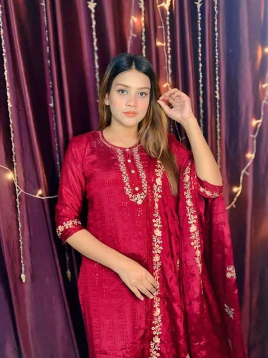 Pakistani Crept Chinon Three Piece