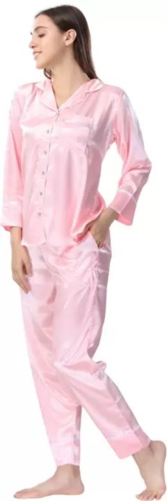 Comfortable%20Short%20Sleeve%20Night-wear%20Shirt%20and%20Pant%20Set%20for%20Ladies,%20Pure%20Silk%20and%20Satin%20-%20Image%207