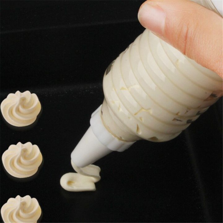 8pcs%20Cake%20Nozzles%20for%20Icing%20Syringe%20Mold%20Icing%20Piping%20Cream%20Syringe%20Tips%20Set%20Pen%20Bag%20Cake%20Decoration%20Tool%20-%20Image%203