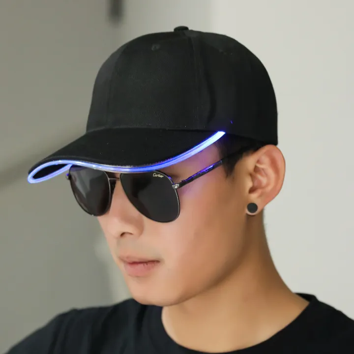 Unisex%20LED%20Light%20Cap%20Baseball%20Caps%20Luminous%20Optical%20Fiber%20Peaked%20Cap%20Stage%20Flashing%20Hip-Hop%20Caps%20Bright%20Glow%20In%20Dark%20Sport%20Hat%20-%20Image%204