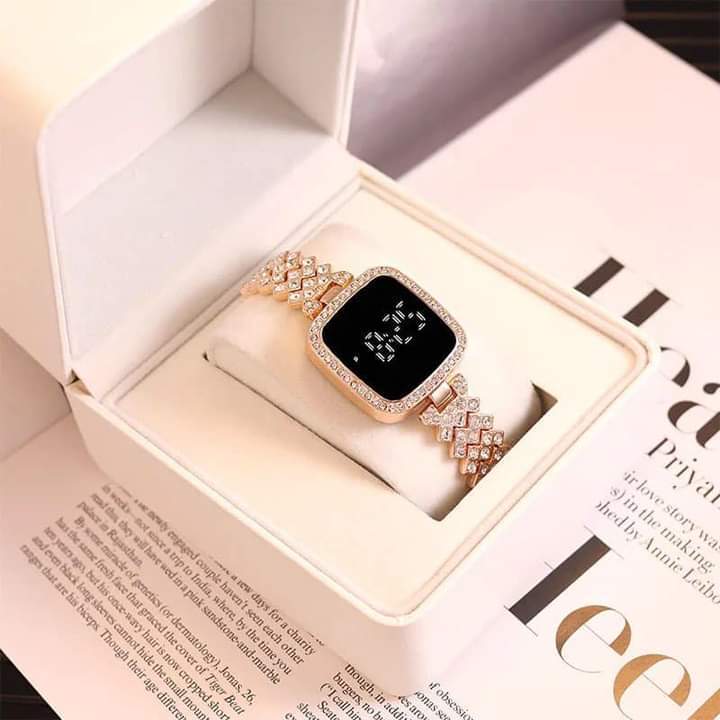 New%20Trend%20Fashion%20Steel%20Chain%20Diamond%20Women%20Watch%20Full%20Diamond%20Touch%20Screen%20LED%20Water%20Diamond%20Bracelet%20Watch%20-%20Image%205