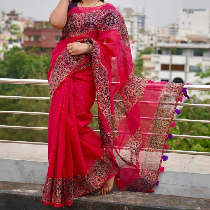 Trendy Half Silk Multi-Color Skin Print Saree for Women – Comfortable
