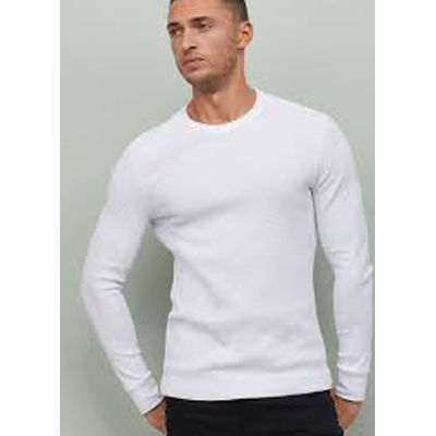 Experience%20Comfort%20And%20Style%20With%20The%20Polyester%20Skin%20Tight%20Full%20Sleeve%20T-Shirt%20-%20Sports%20Apparel%20-%20Image%203