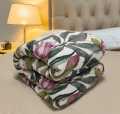 New Comforter for Winter King size Exclusive Comforter with full cotton fabric.