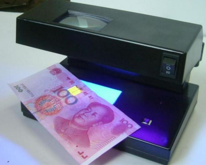 Limax%20AD%202038%20Fake%20note%20detector%20machine%20-%20Image%202