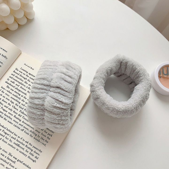 Yfashion%202pcs%20Wrist%20Towels%20For%20Washing%20Face%20Solid%20Color%20Sweat%20Absorbing%20Wristband%20For%20Sports%20-%20Image%206