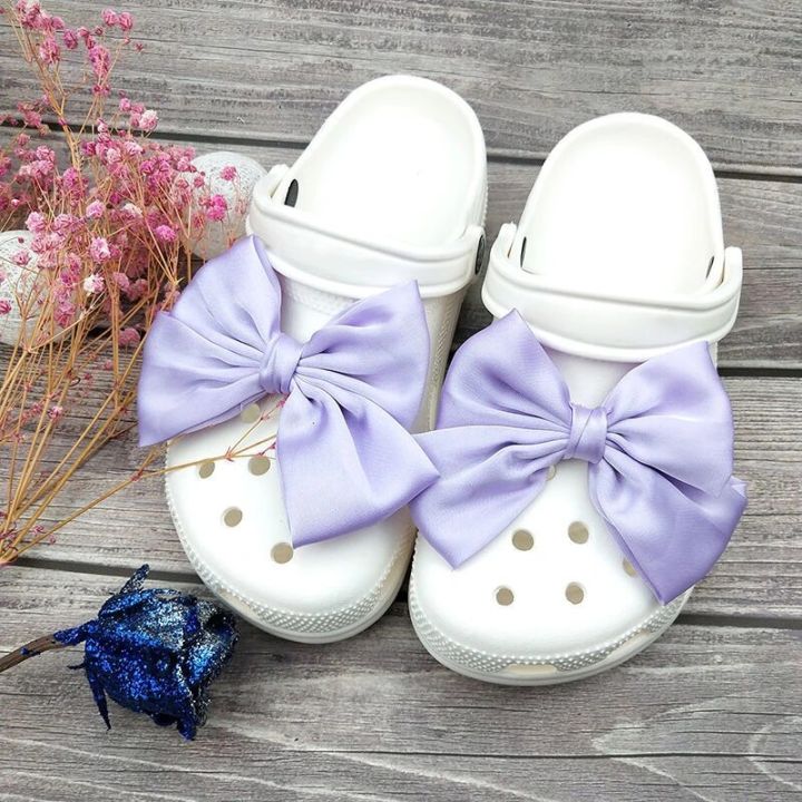 Luxury%20Rhinestones%20Bow%20Shoes%20Charms%20Designer%20Cute%20Fashion%20Clogs%20Shoe%20Accessories%20All-match%20Shoe%20Bow%20Decoration%20Red%20Black%20White%20-%20Image%203