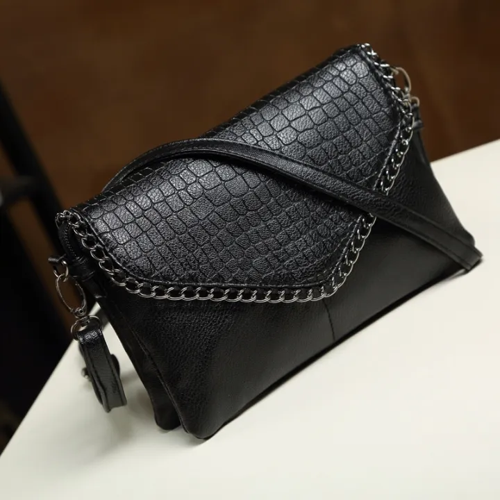 Casual%20Crossbody%20Bag%20Female%20Shoulder%20Messenger%20Bags%20Black%20PU%20Leather%202022%20Trend%20Women%20Stone%20Print%20Chain%20Envelope%20Clutch%20Purses%20-%20Image%206