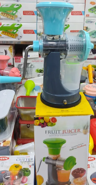 Fruit%20&%20Vegetable%20Manual%20Juicer%20with%20Steel%20Handle%20Hand%20Juicer%20with%20Unity%20Locking%20System,%20Juicer%20Machine%20for%20Home,%20Juice%20Maker%20Machine,%20Fruit%20Juice%20Maker%20-%20Image%205
