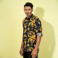 MENS CASUAL SHIRT- NAVY/YELLOW. 