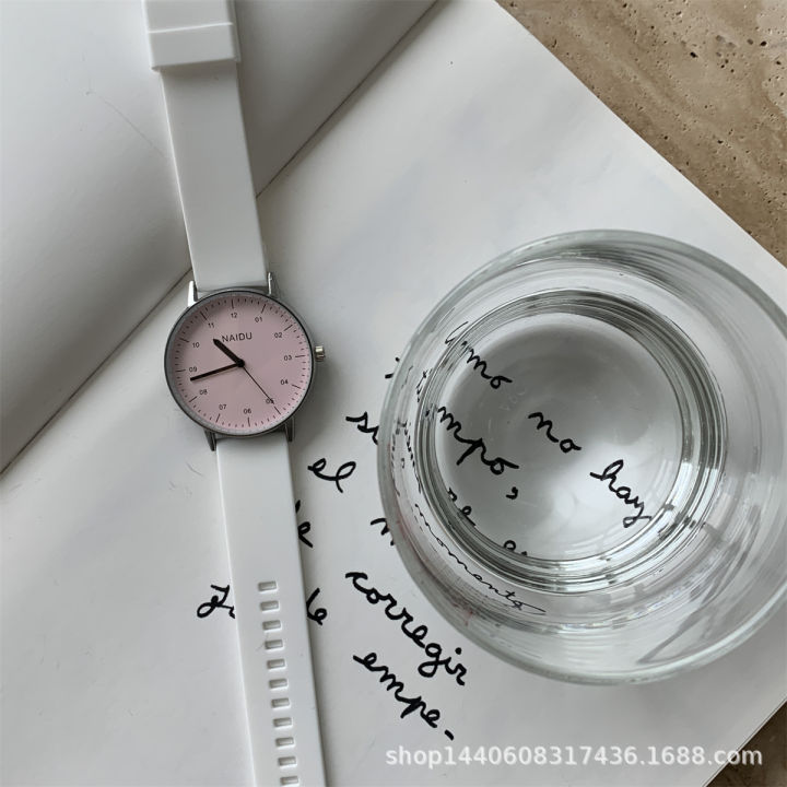 NAIDU%20Niche%20Color-block%20Disc%20Silicone%20Band%20Watch%20Women's%20Student%20Simple%20Small%20Fresh%20and%20Casual%20Mori%20College%20Style%20-%20Image%206