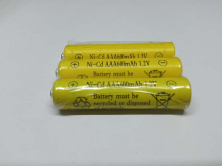 SMALL%20YELLOW%20Color%201.2V%20600mAh%20Battery%20AAA%201.2V%20600mAh%20Ni-CD%20Rechargeable%20Triple%20A%20Battery%20AAA%2010440%20Model%20Battery%20For%20Toy%20Remote%20Control%20Car%20Batteries%C2%A0%20-%20Image%203