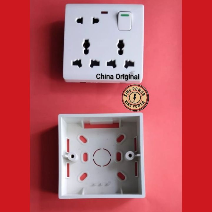 Electric%208%20Pin%20Multi%20Socket%20With%20Back%20Side%20MK%20Box%20-%20Image%204