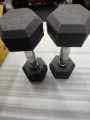 2.5 KG HEX DUMBBELLS || 2 PIS = 5 KG.