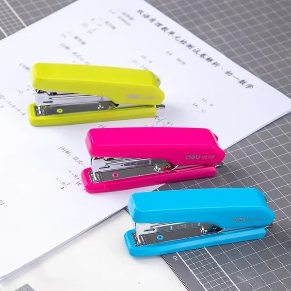 Deli%09E0229F%20Stapler%20Random%20Color%20-%20Image%202