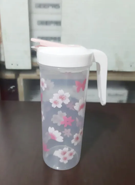 Slim%20Juice%20Jug-%201.25%20Liter%20-%20Image%203