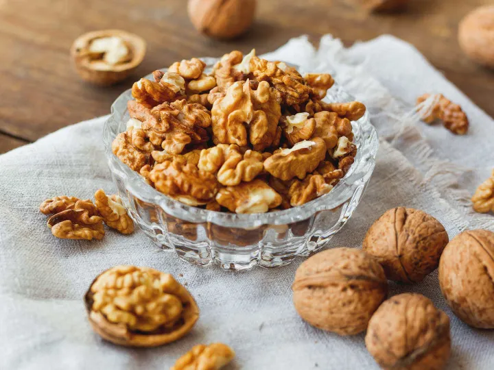 Premium%20Quality%20Walnuts%20Akhrot%20-%201Kg%20-%20Image%203