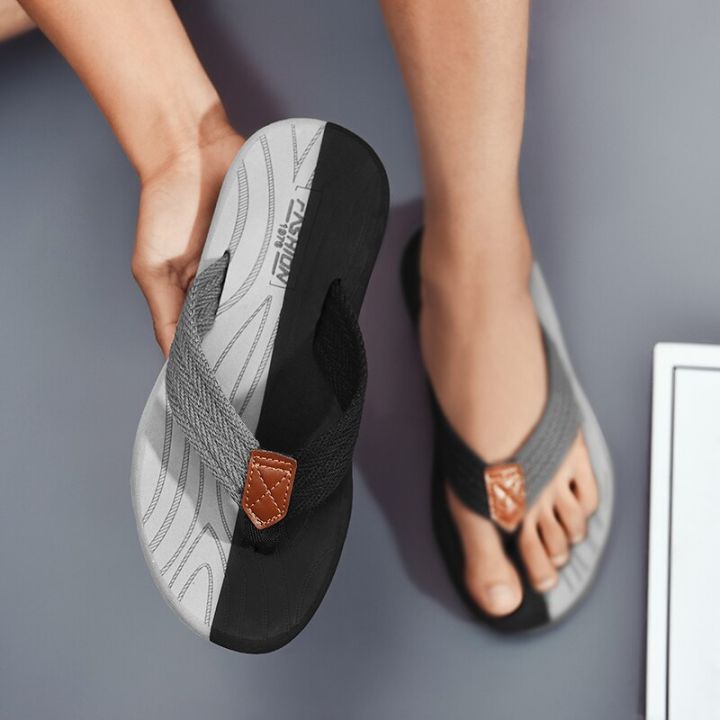 Massage%20Flip-flops%20Summer%20Men%20Slippers%20Beach%20Sandals%20Comfortable%20Men%20Casual%20Shoes%20Fashion%20Men%20Flip%20Flops%20Hot%20Sell%20Footwear%202021%20-%20Image%206