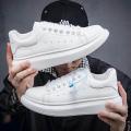 New Collection Better Choice Stylish and Fashionable Low Top Sneakers Converse for Men.