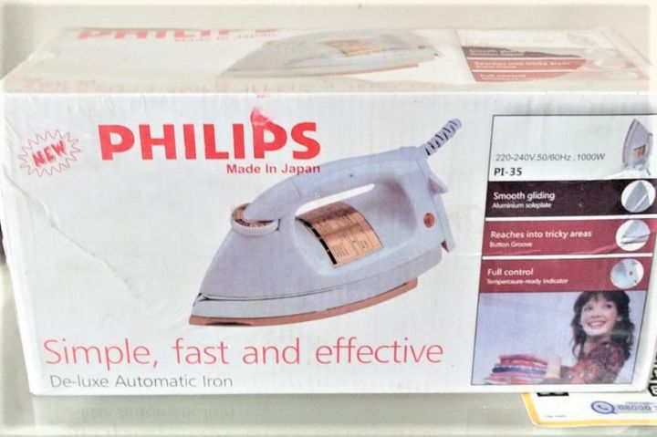 PHILIPS%20Automatic%20Iron%20PI-35%20-%20Image%202