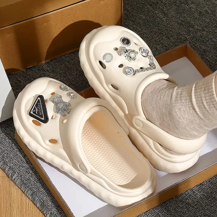 2024%20New%20QYCKABY%20EVA%20Womens%20Clogs%20Shoes%20Lightweight%20Plastic%20Clog%20Fashion%20DIY%20Cartoon%20Beach%20Working%20Sandals%20With%20Men%20Clogs%20Mules%20-%20Image%205