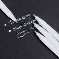 In the art of painting water gel pen, with a set of 0./10pcs3/5pcs8mm high-gloss marker white ink should sketch pigment pen. 