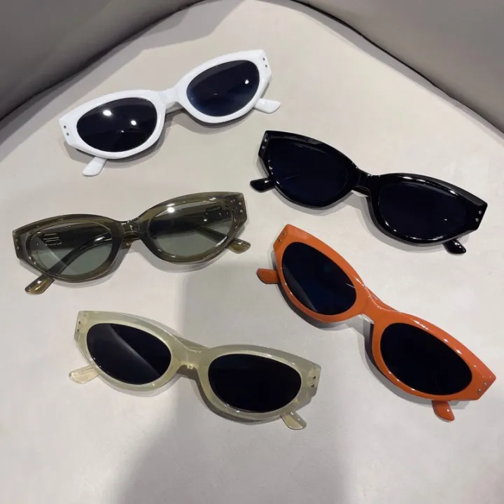 Round%20Face%20Cat%20Eyes%20Frame%20Sunglasses%20Glasses%20-%20Image%202