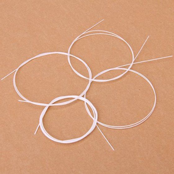 4pcs%20White%20Nylon%20Ukulele%20String%20Set%20-%20Image%202