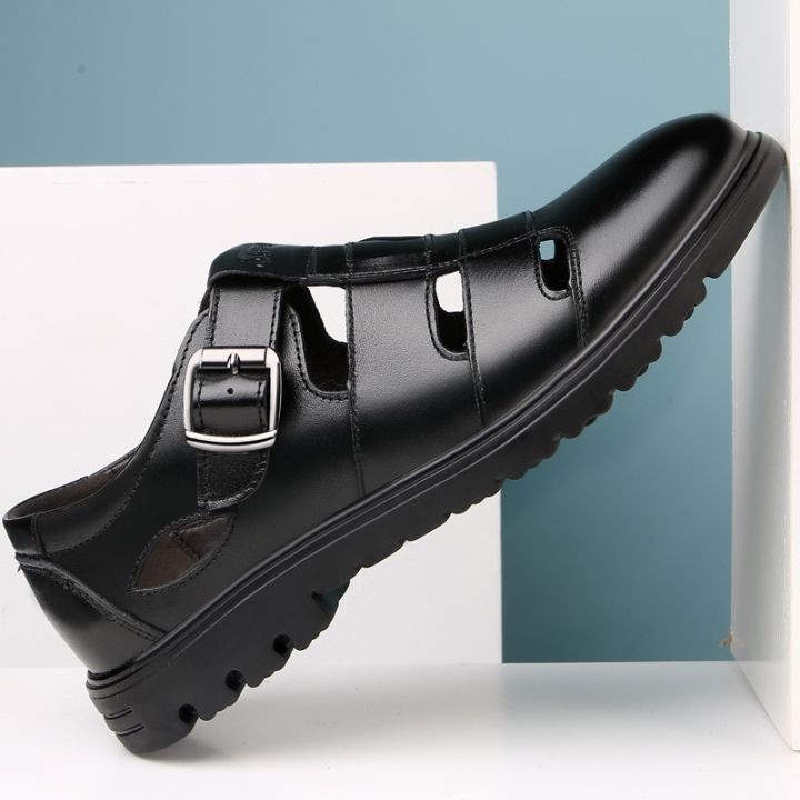 Mens%20Sandals%202019%20Casual%20Hollow%20Breathable%20Middle-aged%20Shoes%20Sandals%20Loafers%20Zapatos%20De%20Hombre%20Classic%20Leather%20Sandals%20-%20Image%204
