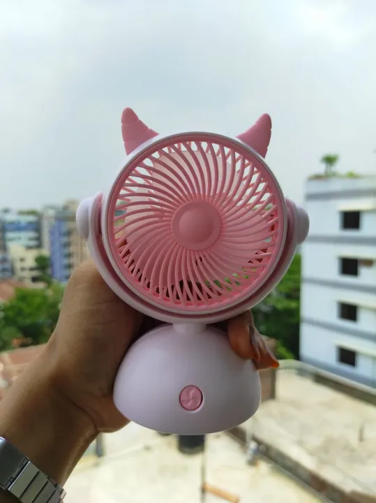 Mini%20Portable%20Fan%20Handheld%20Electric%20Fan%20Outdoor%20Travel%20Camping%20Air%20Cooler%20Handheld%20Small%20Pocket%20Fan%20Lithium%20rechargeable%20mini%20table%20fan%20with%20LED%20light%20-%20Image%208