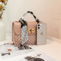 Women's bag 2022 new circle color matching chain silk scarf small square bag casual mobile phone bag gift live package foreign trade.