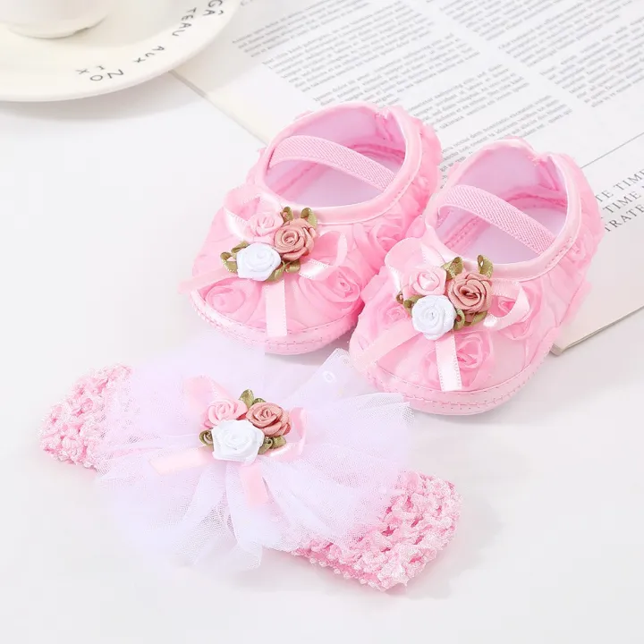 Girls%203%20Flower%20Shoes%20-%20Image%202
