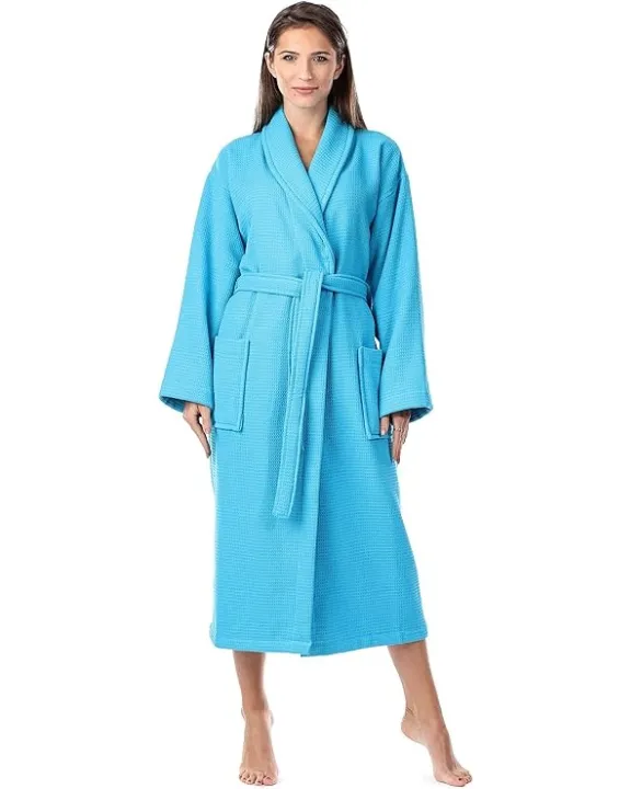 Cozy%20Comfort:%20Women%E2%80%99s%20Cotton%20Crepe%20Bathrobe%20with%20Fluffy%20Absorbency%20-%20Image%204