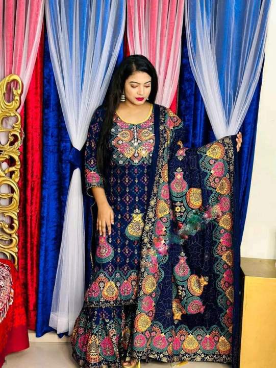 Readymade%20%20Stylish%20And%20Comfortable%20Made%20By%20Lilen%20%20Fabric%20Ghararah%20Three%20Piece%20For%20Women%20-%20Image%204