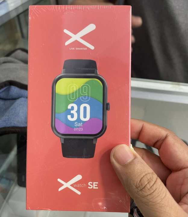 X%20Watch%20SE%20smart%20watch%20-%20Image%202