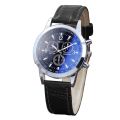 Casual simple business watch for men and women. 