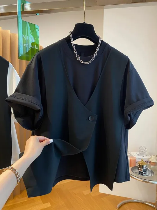 Fashion%20Two%20Piece%20T%20Shirt%20Women%20Niche%20Design%20Sense%20T-shirt%20Loose%20Casual%20Stitching%20Vest%20Button%20Short%20Sleeve%20Tshirt%20-%20Image%204