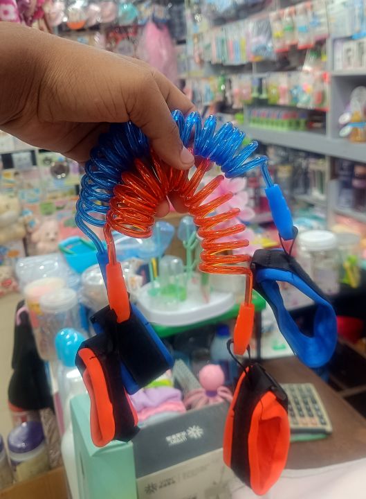 Child%20Anti%20lost%20Band%20Safety%20Link%20Harness%20Toddler%20Baby%20Kid%20Wrist%20Strap%20Belt%20Velcro%20Lock%20%5BColour%20as%20per%20Stock%5D%20-%20Image%204