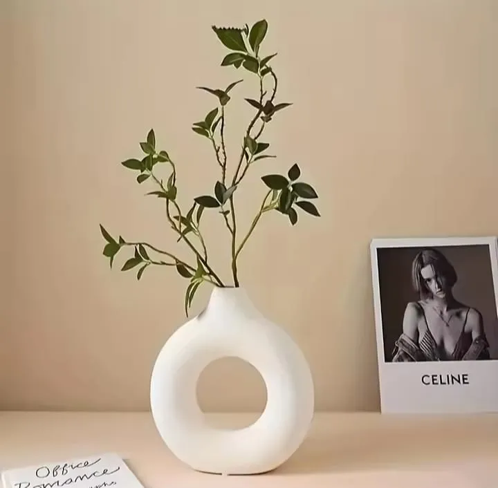 01%20pcs%20gypsum%20Donut%20flower%20vase%20for%20home%20decor%20-%20Image%205