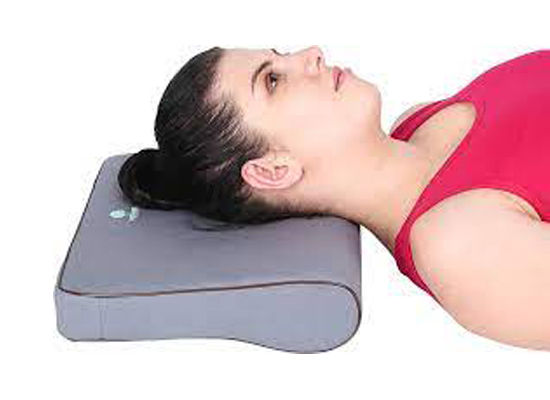 grey%20Cervical%20Pillow%20Spondylosis%20Neck%20&%20Back%20Pain%20Support%20-%20Image%202